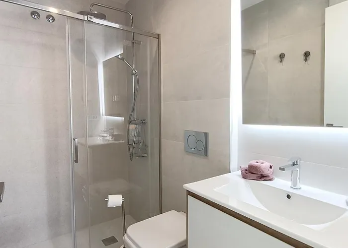 Lägenhet R-60-b Modern *